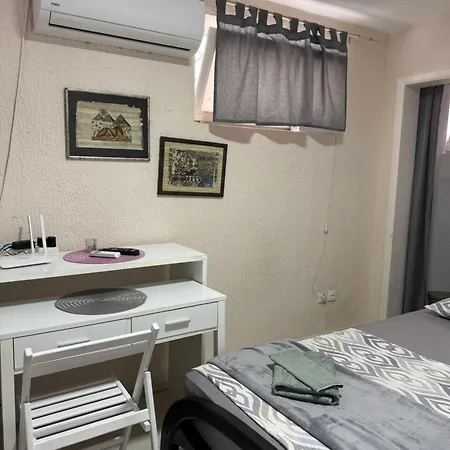 Stan Na Dan Break Апартаменты